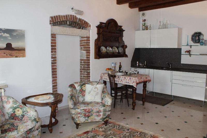 Apartament Residenza Carducci Centro Storico Werona Zewnętrze zdjęcie