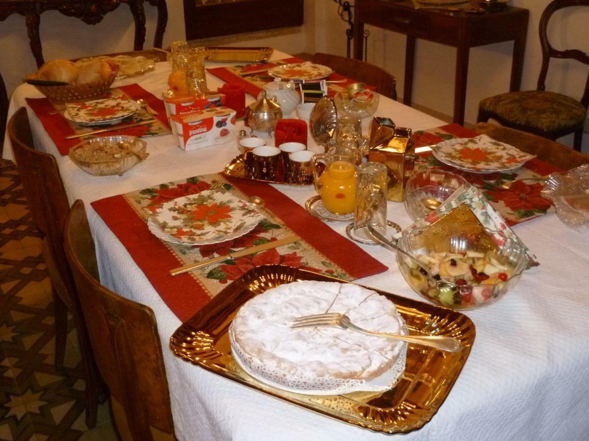 Apartament Residenza Carducci Centro Storico Werona Zewnętrze zdjęcie